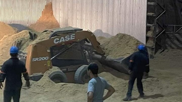 Accidente laboral: joven murió asfixiado con cascarillas de arroz