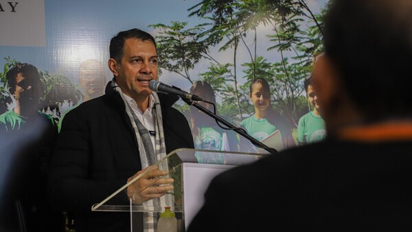 Prueba de ADN confirma paternidad del ministro de Agricultura en juicio de filiación