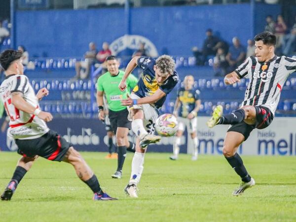 “No quiere hablar de los árbitros porque sabemos cómo son” - Sportivo Trinidense - ABC Color
