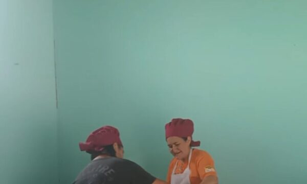 (VIDEO) Santi Peña pide que denuncien casos de irregularidades en el almuerzo escolar