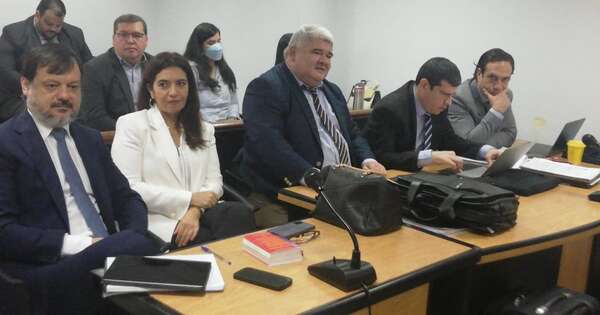 Diario HOY | Caso Imedic: Fiscalía presenta pruebas documentales en juicio contra Patricia Ferreira