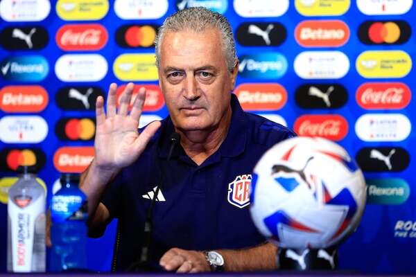 Maroto confirmó la oferta de Paraguay a Gustavo Alfaro, pero reveló que “no tenemos una nota oficial” - Selección Paraguaya - ABC Color