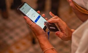 ¡Usá tu celu para cobrar por solo 330´i!