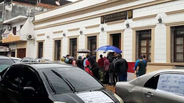 Conductores de plataforma exigen derogación de ordenanza que regula la prestación del servicio - Nacionales - ABC Color