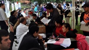Aumento de empleos reduce la pobreza en el Paraguay - Unicanal