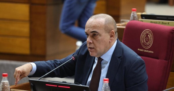 El cartismo responde a las sanciones de EE.UU. con un "apriete" a Zuccolillo en medio de versiones sobre la venta de ABC