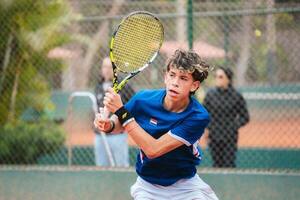 Varones U16 triunfan en sudamericano de Perú y chicas U14 en mundial checo