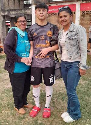 Primera B: El líder y el segundo se enfrentan el lunes - Fútbol de Ascenso de Paraguay - ABC Color