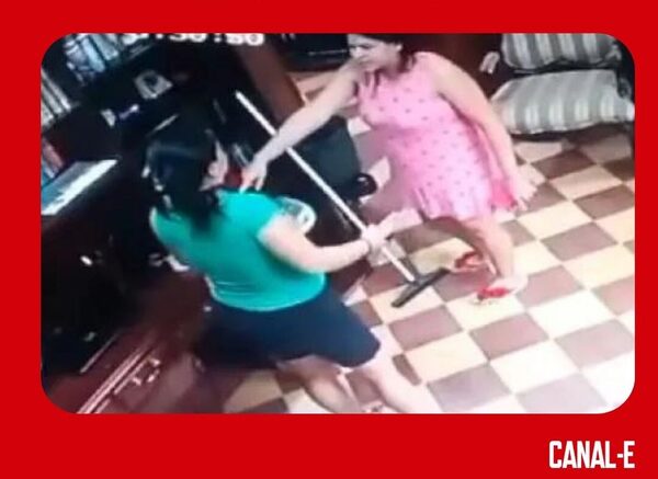 DOÑA PEGÓ A SU EMPLEADA POR TENER “MEJOR CUERPO”