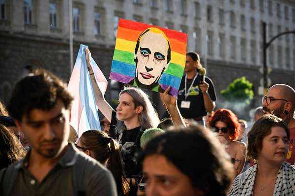 Críticas y protestas en Bulgaria por el veto a la “propaganda” LGBT en las escuelas - Mundo - ABC Color