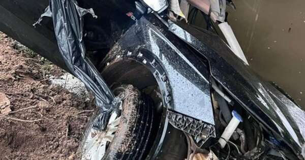 Diario HOY | Conductor cayó a un arroyo tras perder el control de su vehículo