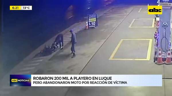 Video: Robaron 200 mil a playero pero abandonaron moto por reacción de víctima - ABC Noticias - ABC Color