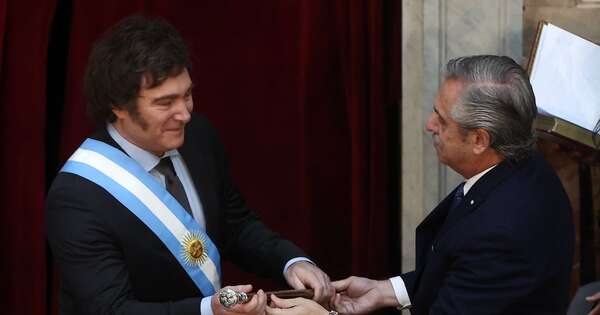 La Nación / Milei critica la “hipocresía progresista” tras denuncia a Alberto Fernández