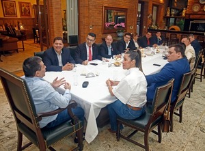 Gobernadores colorados respaldan a Cartes ante medidas de la OFAC - ADN Digital
