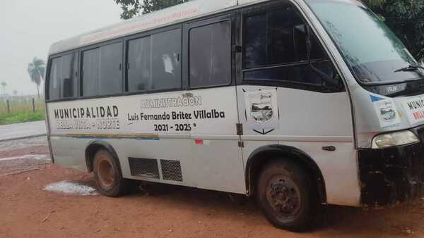 Niño cayó de un transporte escolar