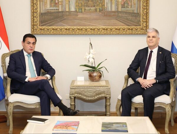 Ostfield tras reunión con canciller: “Reiteré que cualquier empresa que ayude a Horacio Cartes, corre el riesgo de ser sancionada” · Radio Monumental 1080 AM