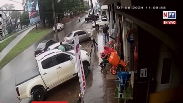 Asalto a comerciante en CDE: Tortoleros sustraen G. 20 millones utilizando inhibidor de señal - Noticias Paraguay