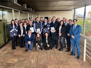PARAGUAY Y ARGENTINA FIRMAN ACUERDO PARA MEJORAR PASO FRONTERIZO ENTRE ENCARNACIÓN Y POSADAS - Itapúa Noticias