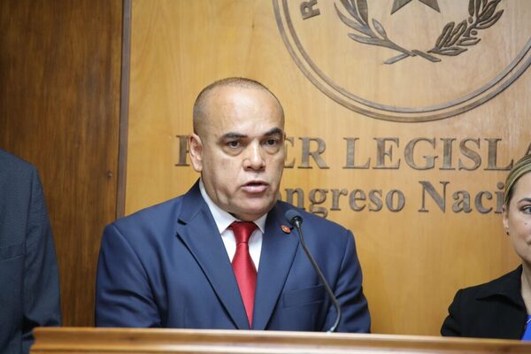 Embajador de EEUU y gobierno anterior construyeron un relato sin ningún sustento - ADN Digital