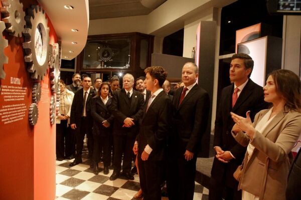 Presidente de la CSJ participó de la inauguración oficial del Museo de Economía
