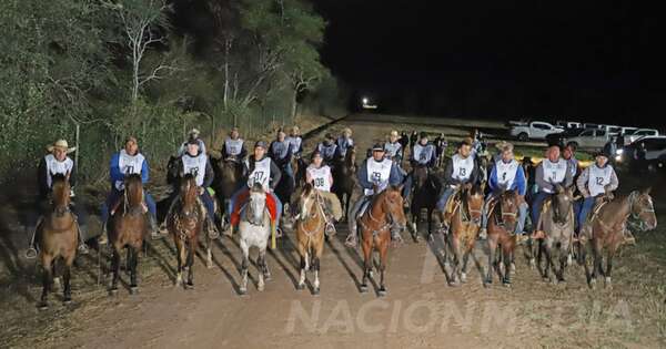 La Nación / La quinta Marcha Criolla atrajo el mayor número de participantes
