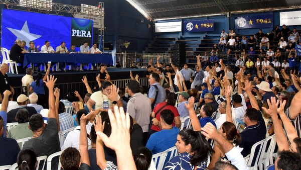 Crisis en el PLRA: Fleitas se resiste a intento de sacarlo
