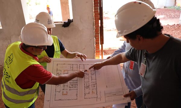 Bloque de Nefrología en Hospital de Hernandarias presenta avance de 54%