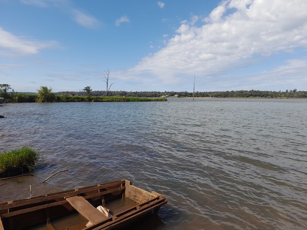 Candelaria y Puerto Campichuelo esperan restablecimiento del servicio de balsas