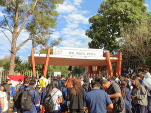 Demanda de educación media supera la oferta en Pdte. Franco - La Clave