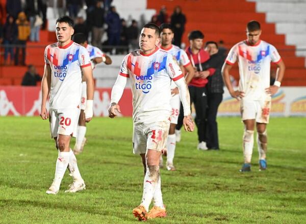 Vídeo: Juan Iturbe desafió un hincha de Cerro Porteño tras la derrota en Ka’arendy - Cerro Porteño - ABC Color