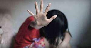 La Nación / Ante recusación, madre urge resolución fiscal en caso de supuesto abuso de su hija