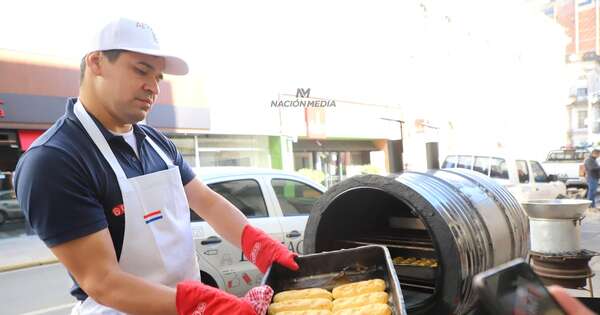 La Nación / Día Nacional de la Chipa se festejó con degustaciones gratuitas