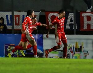 El "Botellón" valoró la victoria de General ante Cerro Porteño · Radio Monumental 1080 AM