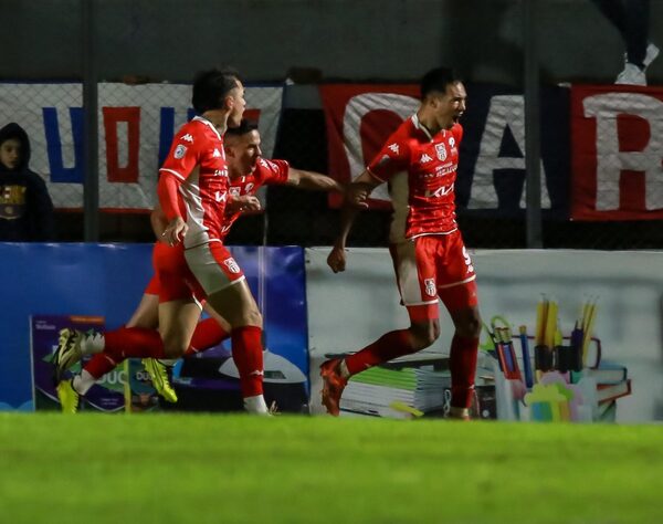El "Botellón" valoró la victoria de General ante Cerro Porteño · Radio Monumental 1080 AM