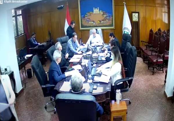 IPS no transmite sesiones del Consejo de Administración hace cinco semanas - Nacionales - ABC Color