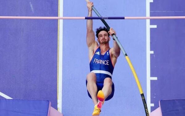 Atleta olímpico francés recibe oferta de 250 mil dólares por aparecer en una página de adultos
