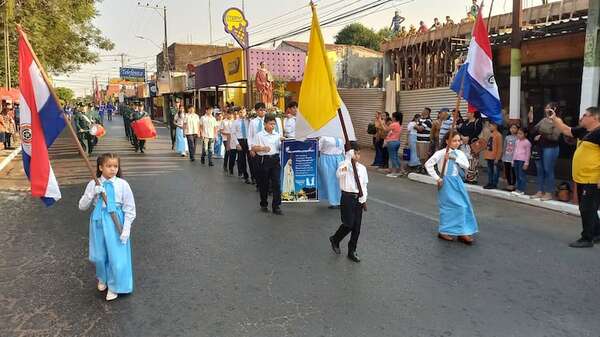 Ñemby: comunidad católica rinde homenaje a San Lorenzo - Nacionales - ABC Color
