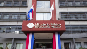 Fiscalía imputa a agentes de Senad y Dinavisa por extorsión y cohecho pasivo