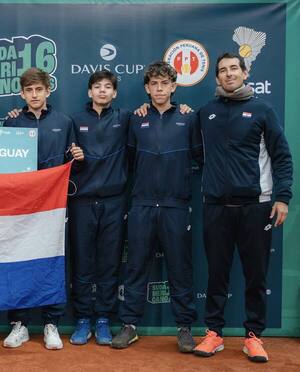 Tenistas U16 clasificaron al mundial y van por título sudamericano hoy ante Brasil