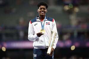 Atletismo: Marileidy Paulino, con récord y oro para República Dominicana en París 2024 - Polideportivo - ABC Color
