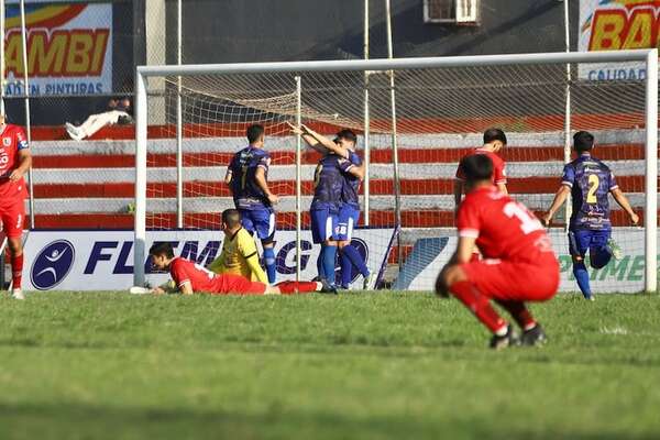 Primera C: El “Alfarero” no frena su marcha - Fútbol de Ascenso de Paraguay - ABC Color