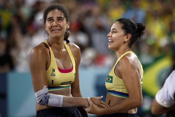 Lágrimas que valen oro, Brasil se consagra en vóley playa - Polideportivo - ABC Color