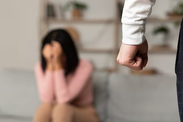 Tras varios meses internada, falleció la docente golpeada brutalmente por su pareja - trece
