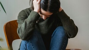 El Ministerio de la Mujer recuerda los 15 tipos de violencia contra la mujer, según la ley
