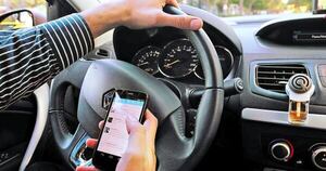 La Nación / El celular y el tereré, grandes responsables de accidentes de tránsito