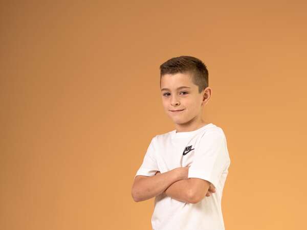 Nada más lindo que el deporte: niño futbolista - ABC Revista - ABC Color