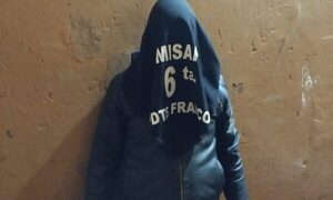 Recuperan motocicleta denunciada como robada