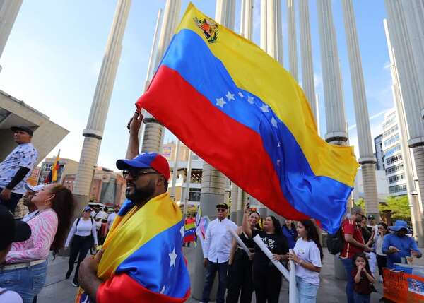 El Gobierno venezolano denuncia jaqueo a sistemas de transporte y acusa al grupo Anonymous - Mundo - ABC Color