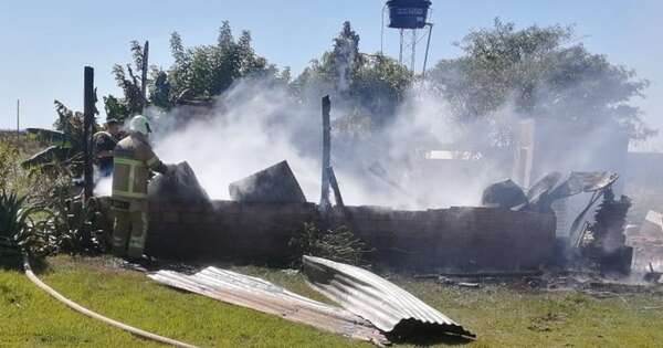 Diario HOY | Niño provoca incendio de una vivienda mientras jugaba con fósforos