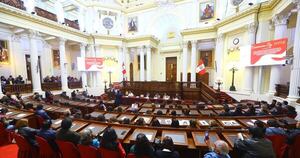 La Nación / Perú promulga la ley que prescribe delitos de lesa humanidad antes de 2002